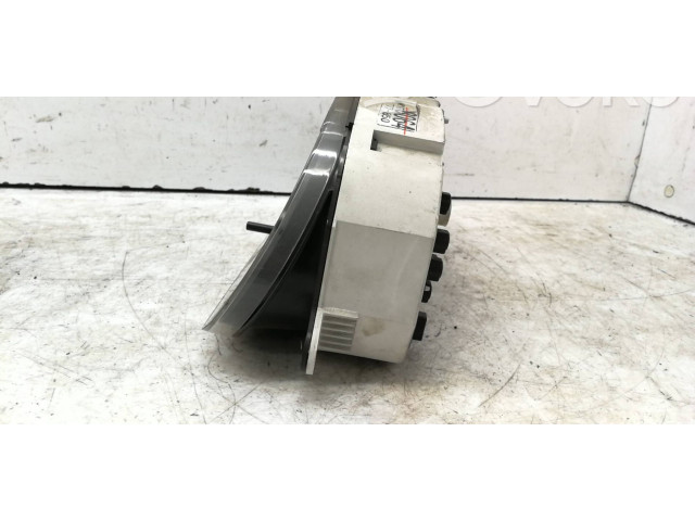 Панель приборов MR168064, 777850 Mitsubishi Colt