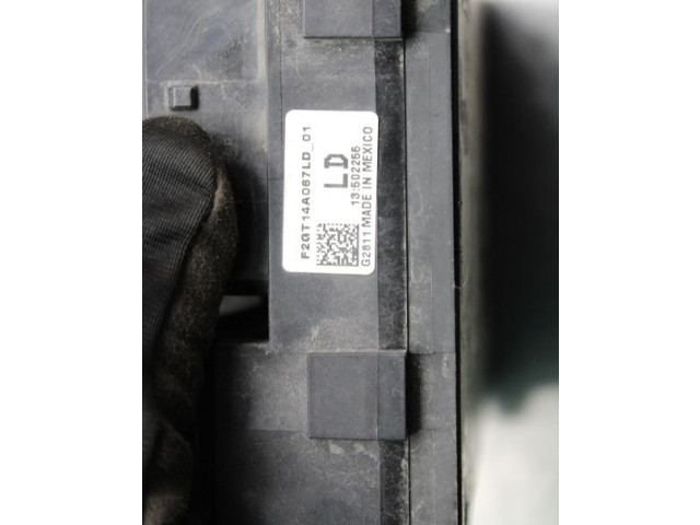 Блок предохранителей    Ford S-MAX    