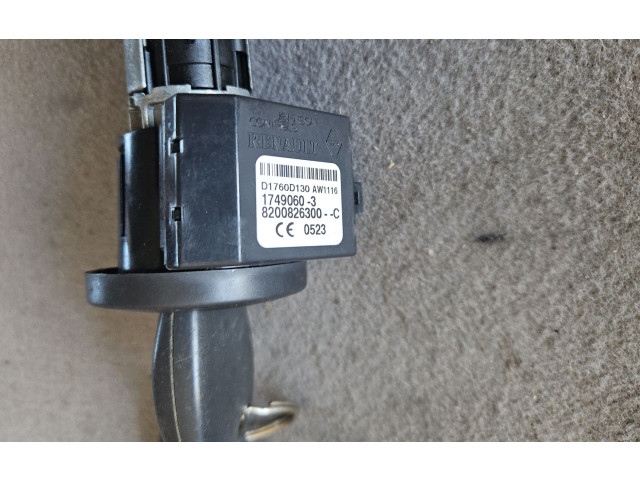 Блок управления двигателя 237102277R, S180095106A   Dacia Duster