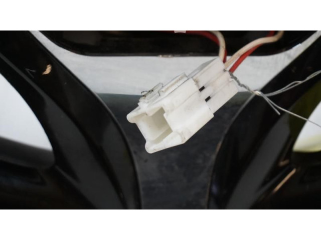 Руль Citroen C4 II 2011 - 2016 года 98039712ZD