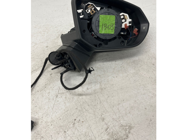 Зеркало электрическое Audi Q3 F3 2018 - года