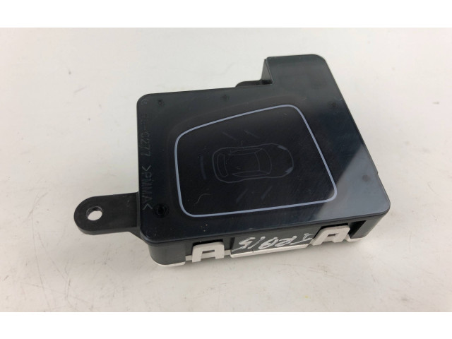 Дисплей    85271XA00A   Subaru B9 Tribeca