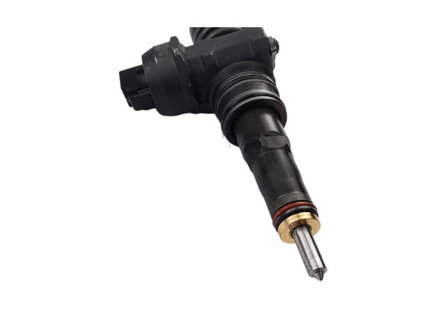 Форсунка 0414720306, 038130073BQ Volkswagen PASSAT B6 для дизельного двигателя 2