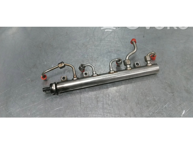 Vstřikovací lišta 13538601016, 8601016 BMW 7 G11 G12 N63B44C