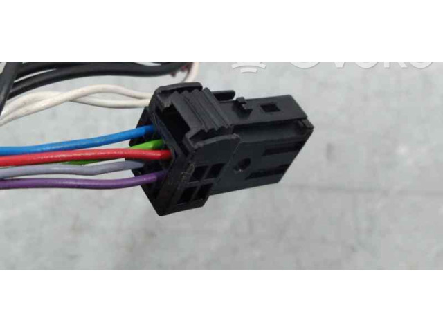 Зеркало электрическое        Peugeot 2008 I  2013 - 2019 года   