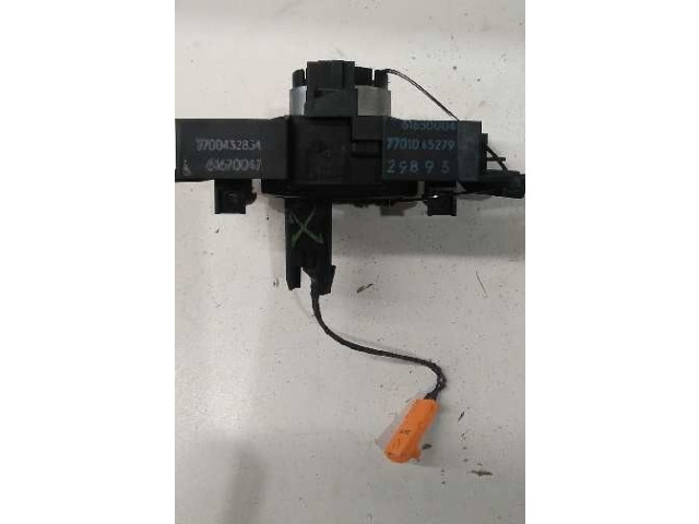 Подушка безопасности водителя 7701045279 Renault Clio II