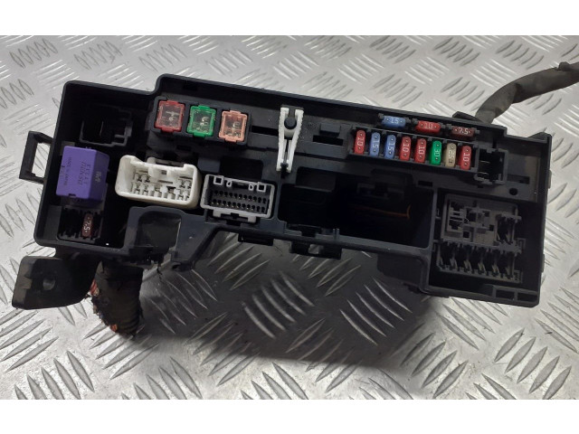 Блок предохранителей Peugeot 107