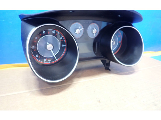 Přístrojová deska  Fiat Punto Evo 2010 51968679, 5550030317  