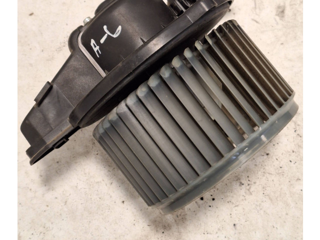 Вентилятор печки    MF0160700360, 4B1820021   Audi A6 S6 C5 4B