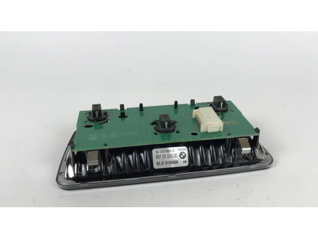 Фонарь освещения задних мест