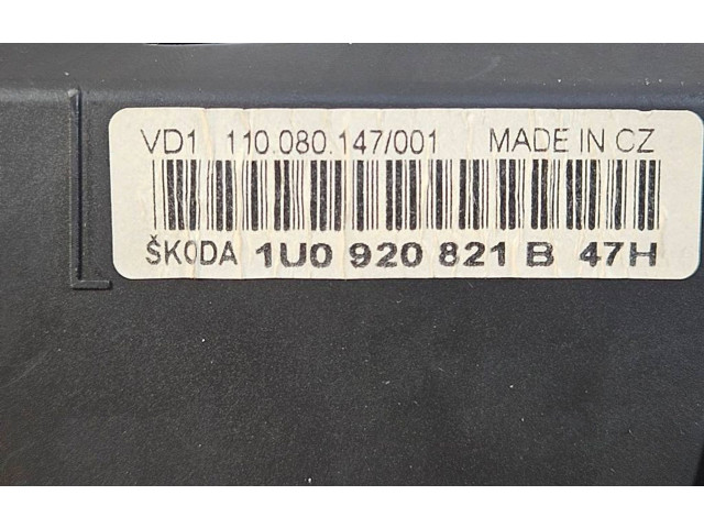 Панель приборов 1U0920821B Skoda Octavia Mk1 (1U)