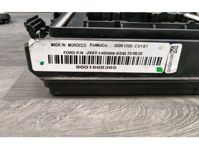 Блок предохранителей 2431807, JX6T-14D068-EDB   Ford Focus    