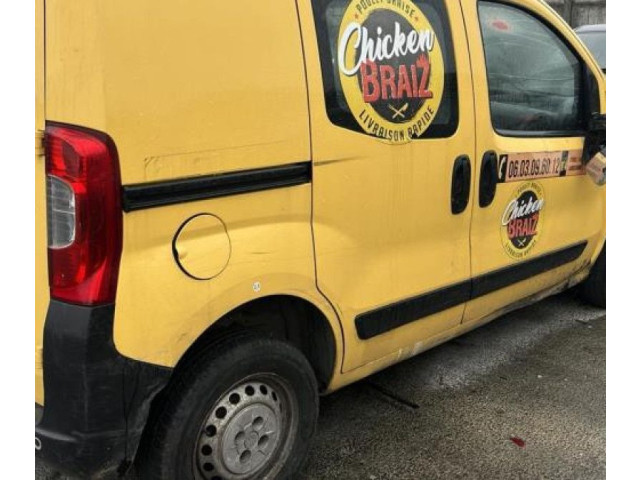 Моторчик заднего дворника     Citroen Nemo