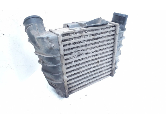 Интеркулер 6Q0145804A Volkswagen Polo
