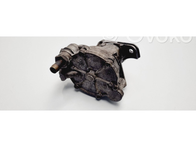 Вакуумный насос 074145100, 93T095 Audi 100 S4 C4 1990 - 1995 года