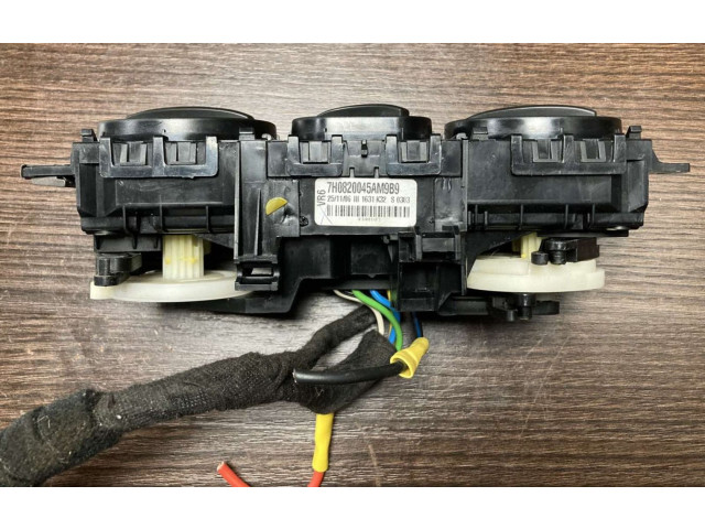 Блок управления климат-контролем 7H0820045AM9B9, 7H0820045AM9B9   Volkswagen Transporter  Caravelle T5