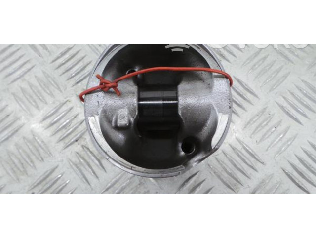  Поршень OM 651.930 A6510302517, 143110079911X  Mercedes-Benz CLA C117 X117 W117  