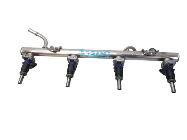 Топливная рампа A2660700395 Mercedes-Benz A W169 для двигателя M 266.920