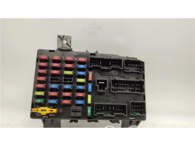 Блок предохранителей  911981C000   Hyundai Getz    