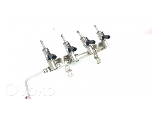 Топливная рампа 190053711, 115320905 Peugeot 508 1.6