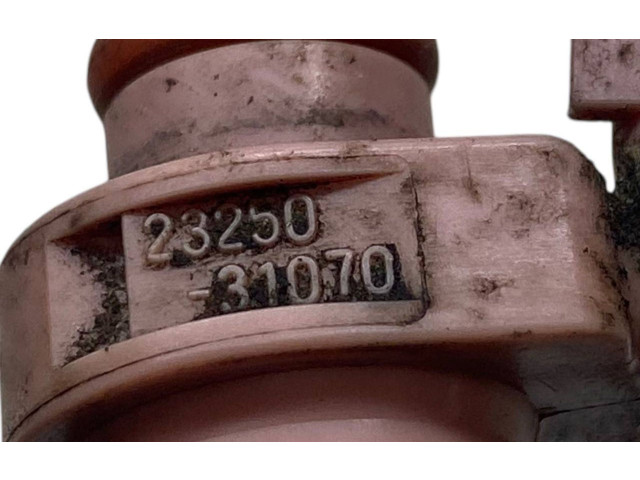 Vstřikovač 2325031070 Lexus GS 300 350 430 450H