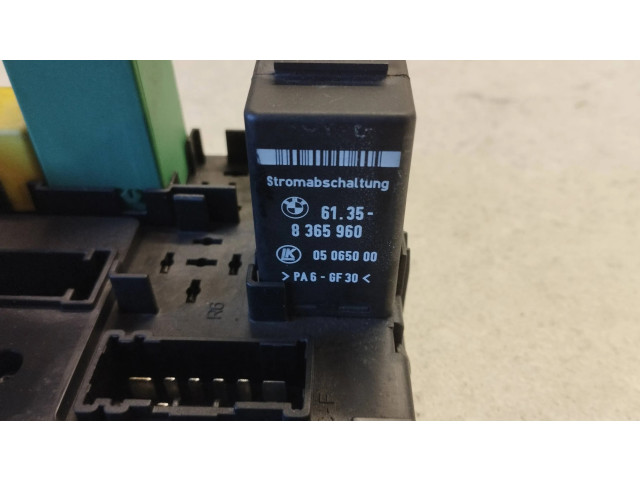 Pojistková skříňka YQE500050, 61.35-8365960 Land Rover Range Rover L322 2006