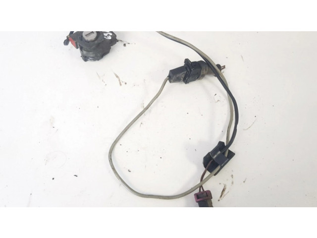 Замок (у ручки)