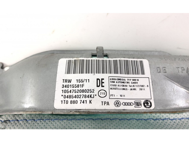 Руль Volkswagen Touran II  2010 - 2016 года 34015581F, 1T0880741M      