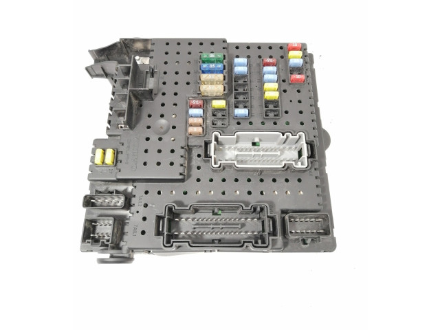 Блок предохранителей 08696098, 08696040   Volvo XC90    