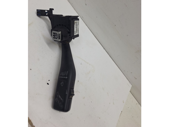 Ручка стеклоочистителей Volkswagen Caddy