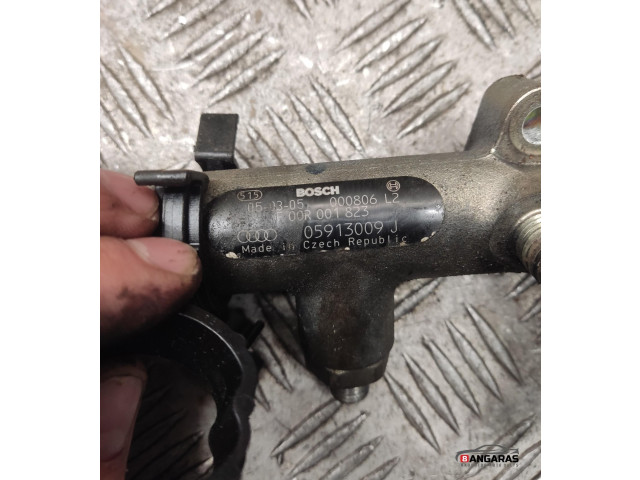 Топливная рампа 05913009j   Audi A6 S6 C6 4F  