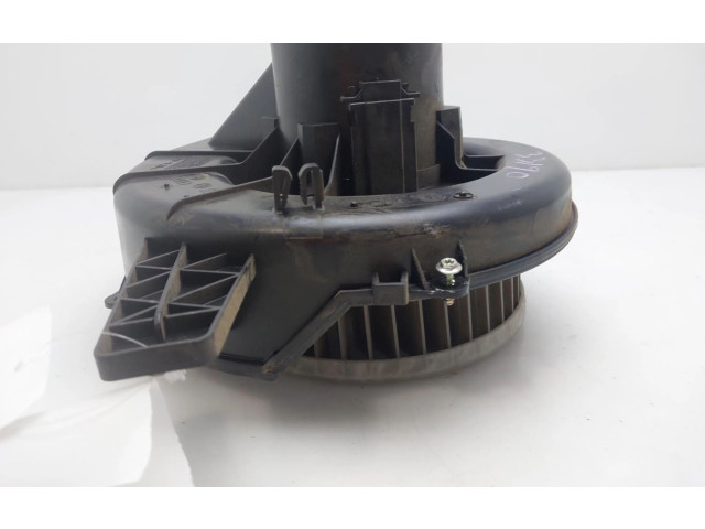 Вентилятор печки    6Q1819015H   Volkswagen Polo IV 9N3