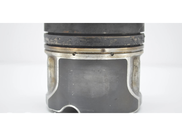  Поршень 204DTD 204DT CM1984, 083155  Land Rover Evoque I для дизельного двигателя 2.0