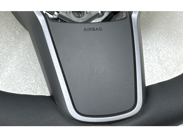 Руль Tesla Model 3  2017 -  года 1490214CND, 800425301LG      