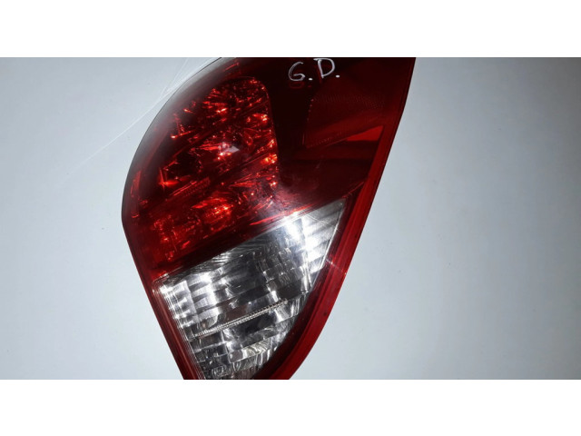 Задний фонарь правый сзади J88R12V, I090037    Toyota RAV 4 (XA30)   2006-2016 года