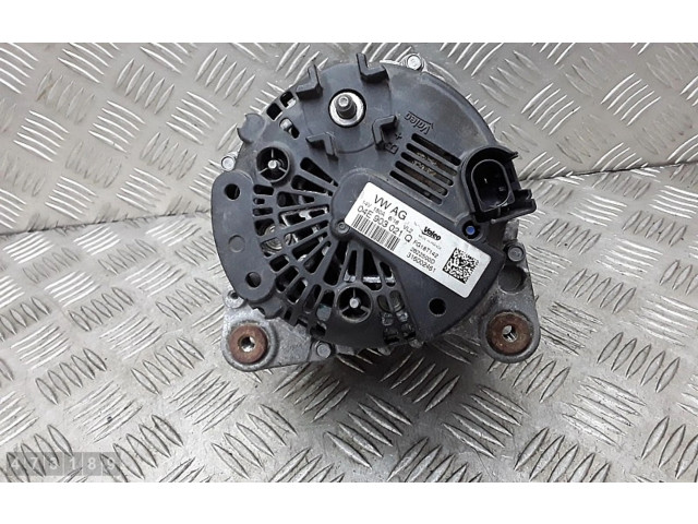 Генератор 04e903021q Skoda Yeti (5L)
