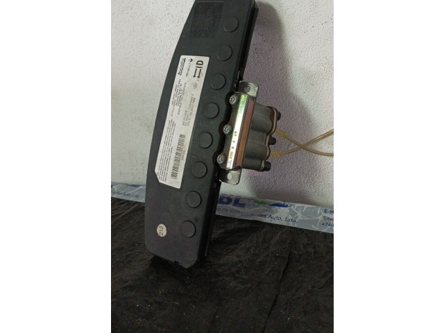 Подушка безопасности в сиденье 7700416402D Renault Clio II