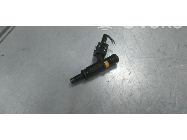 Vstřikovač A2710780423, A271078042380 Mercedes-Benz C W204 271910