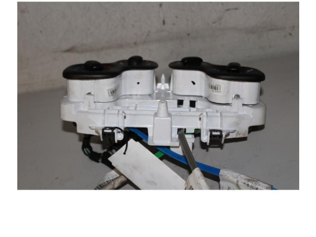 Блок управления климат-контролем 5P6246000   Fiat Panda III