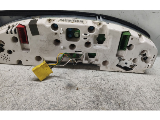 Спидометр (приборный щиток) 4A1919033HA   Audi A6 S6 C4 4A      