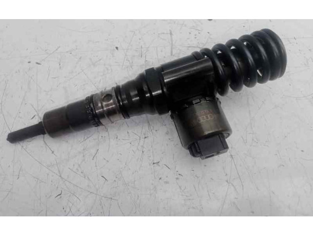 Форсунка Skoda Octavia Mk2 (1Z) BKD