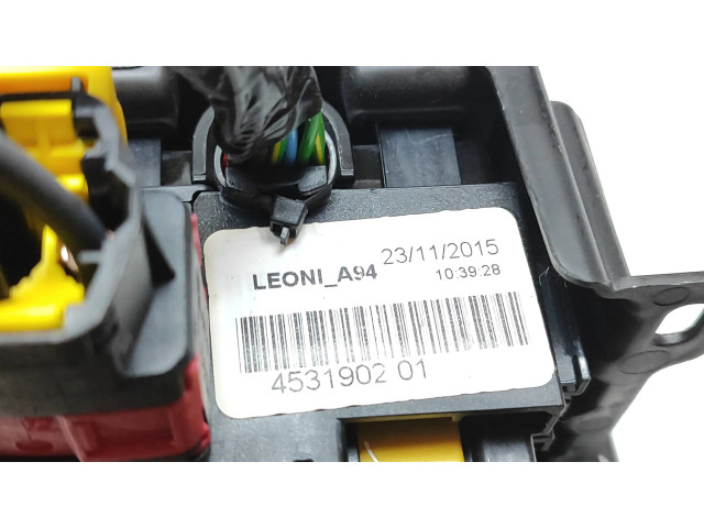 Блок предохранителей 4531902   Peugeot 2008 I    