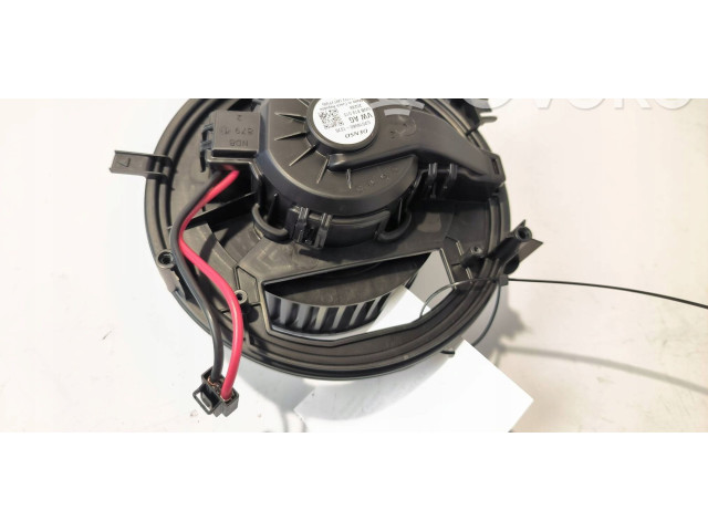 Вентилятор печки    5WB819015   Skoda Karoq