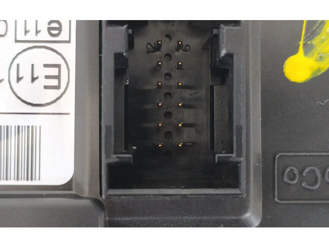 Блок предохранителей 12531345000, AV1T14K012NAC Ford B-MAX