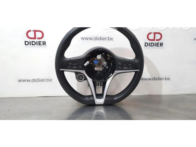 Volant Alfa Romeo Stelvio 2018 1561406660