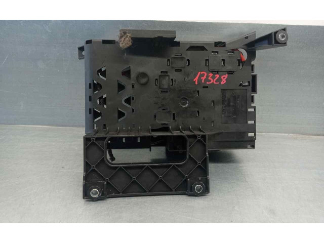 Pojistková skříňka Řídící jednotka BSM 7L0937548C   Audi Q7 4L 2007