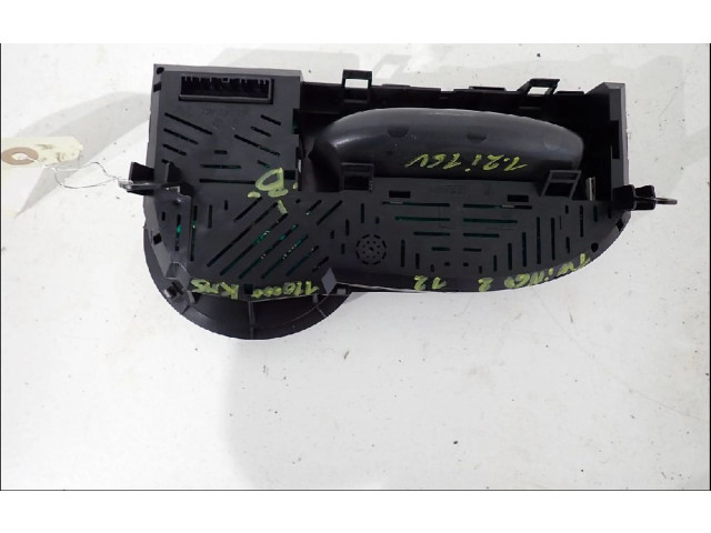 Панель приборов 8201462024   Renault Twingo II       