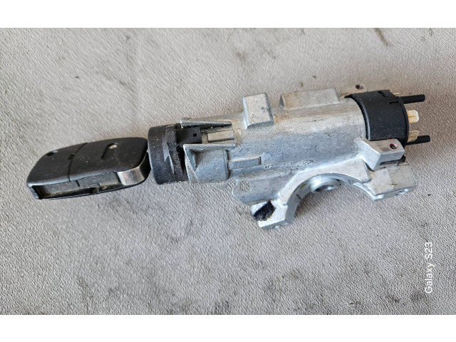 Блок управления двигателя 038906018G, 28SA3301   Audi A6 S6 C5 4B