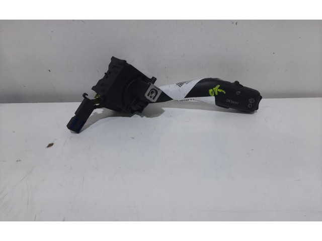 Ручка стеклоочистителей 1K0953519A Audi A3 S3 8L