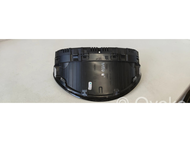 Přístrojová deska Mercedes-Benz Vito Viano W639 2011 A6399001100, 6399001100